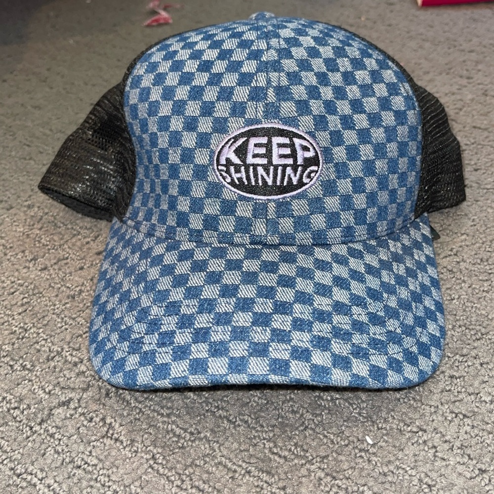 urban outfitters keep shining hat